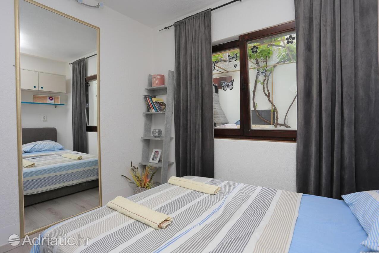 Apartments Bagaric Trogir Exterior foto