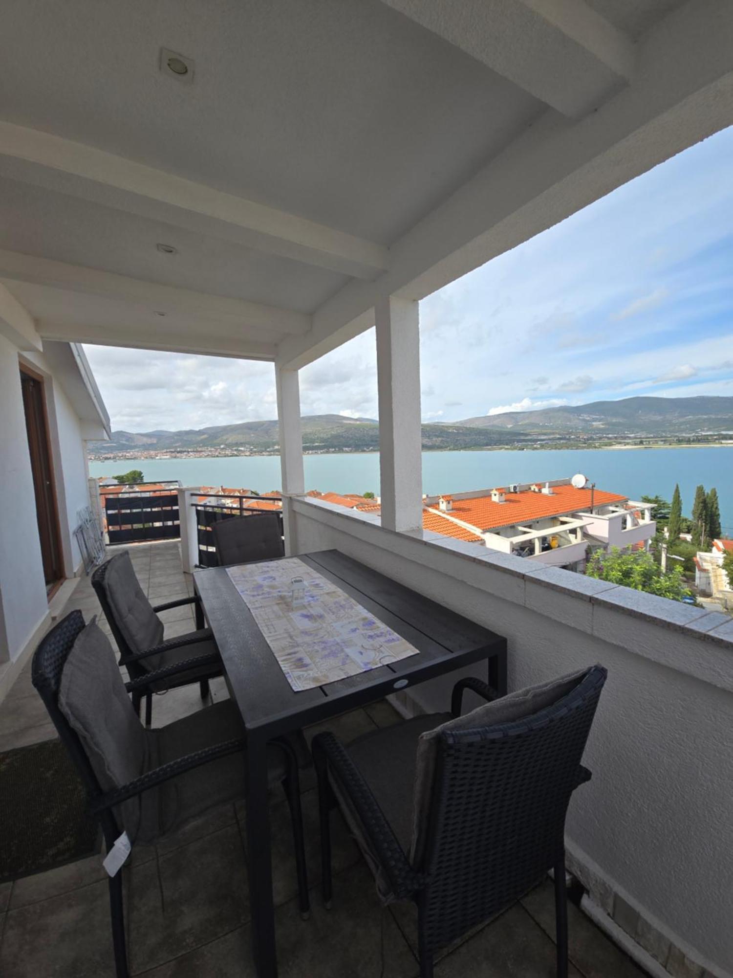 Apartments Bagaric Trogir Exterior foto
